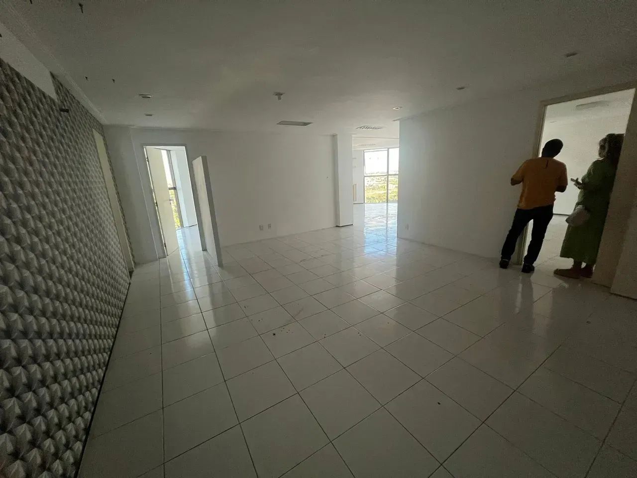 *ALUGA-SE* Sala comercial 100 m² - Ed. Vinicius de Moraes, Renascença - Foto 5