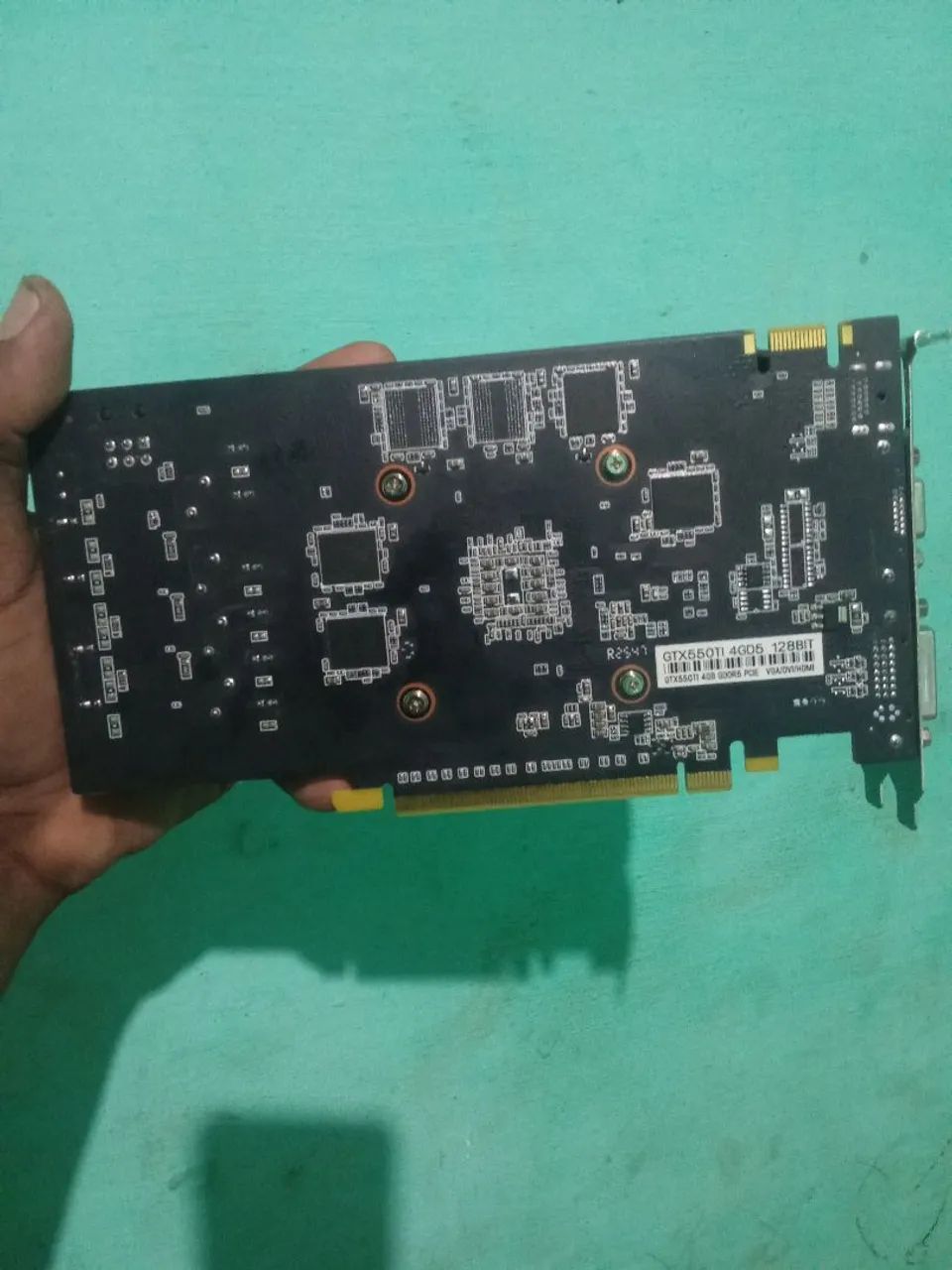 Placa de vídeo GTX 550Ti 4GD5  - Foto 2