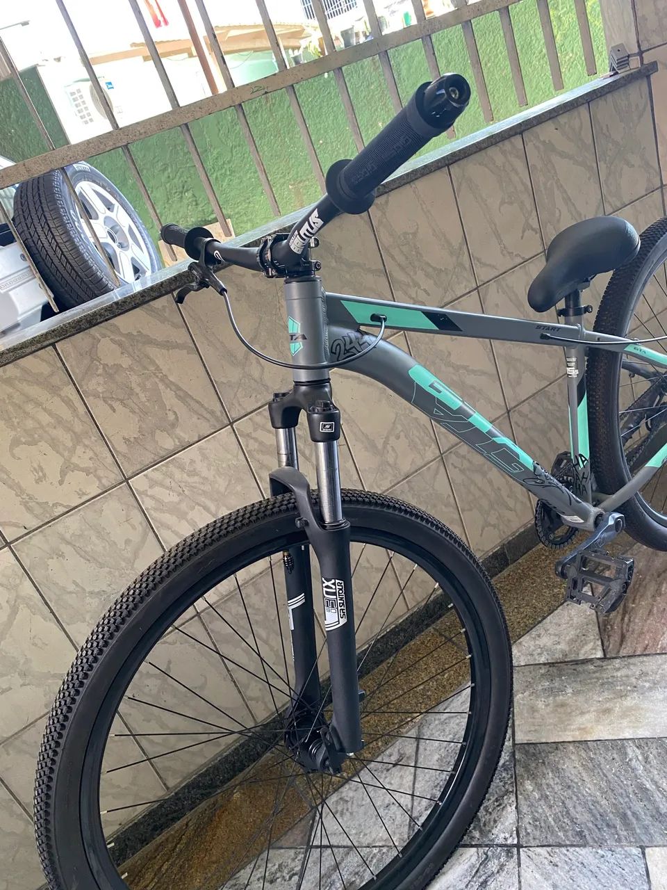 Bicicleta GTA Muito Nova - Pronta Pra Andar - Aro 29 - Foto 4