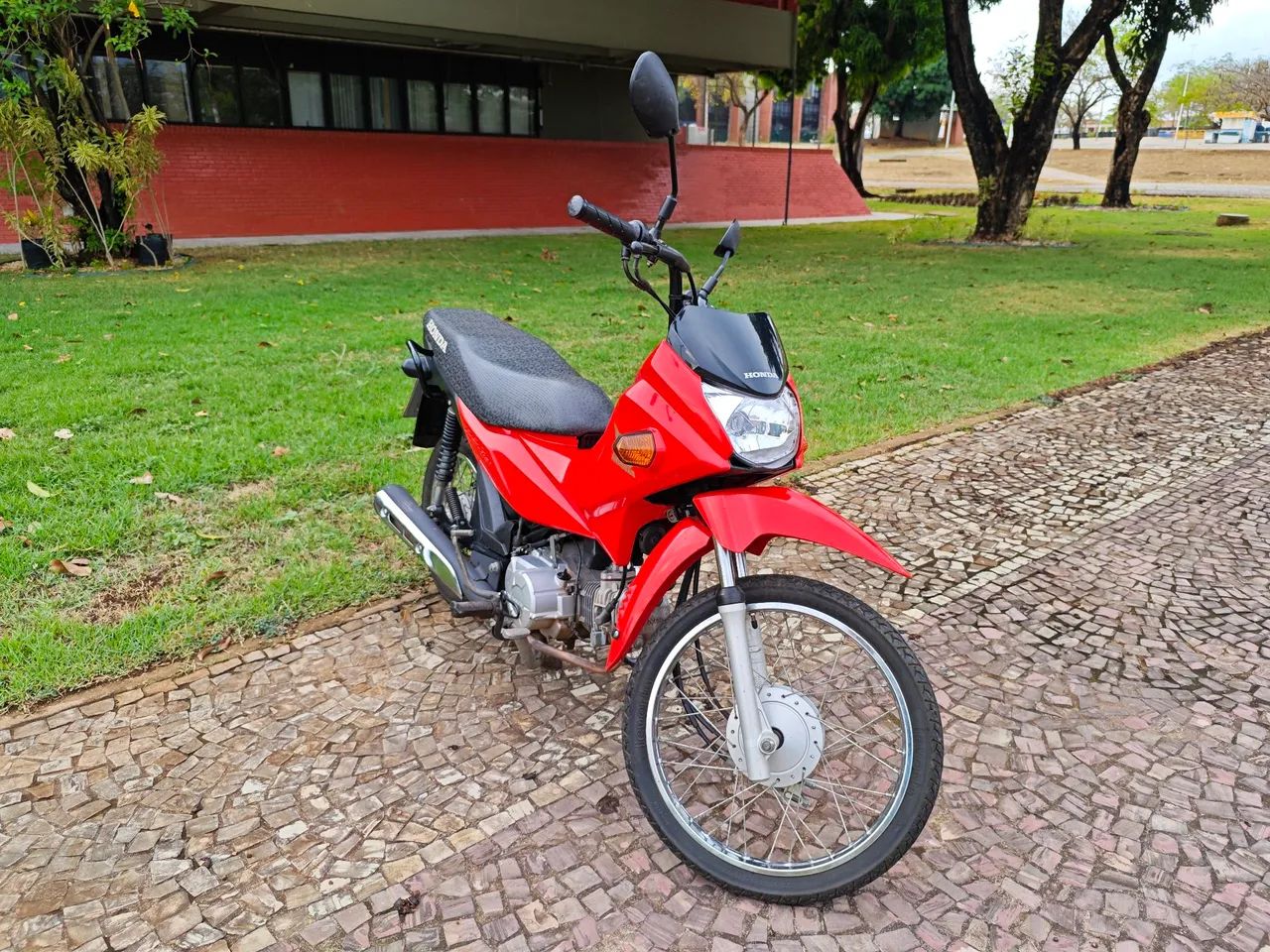 Pop 110i ano 2022 com 9mil km - Foto 2