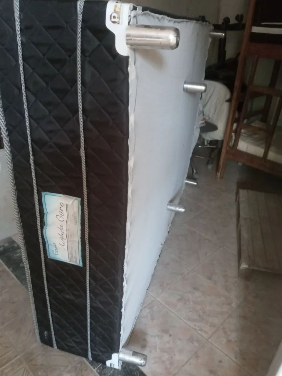 Cama Box casal em perfeito estado - Foto 3