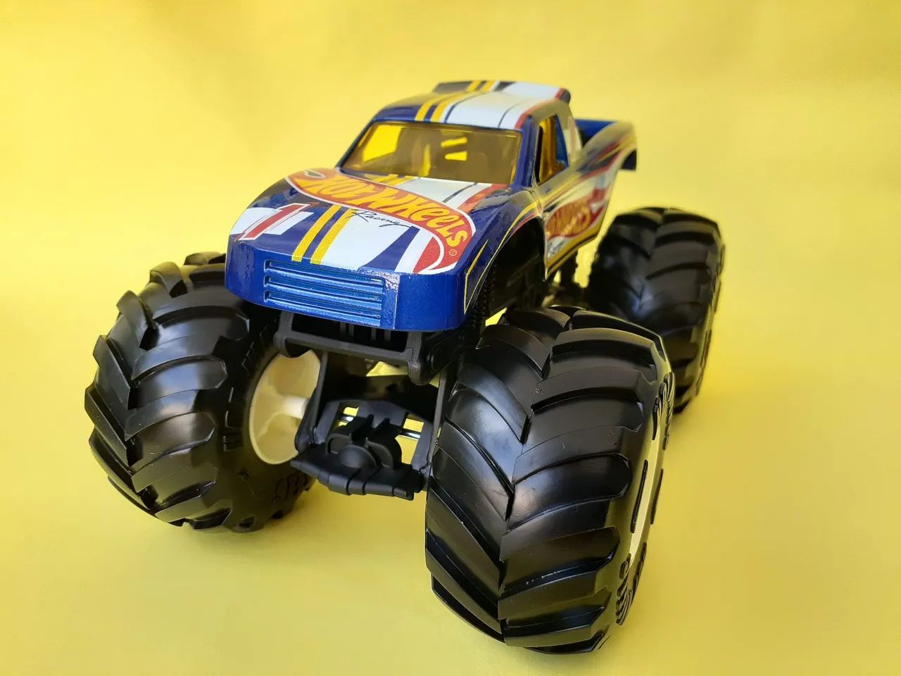 Miniatura hotwheels Monster Truck.  - Foto 3