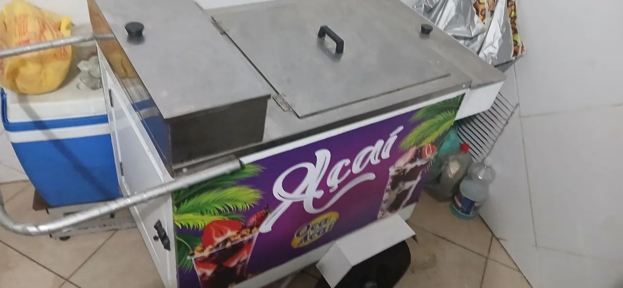 Vendo carrinho de açaí novo - Foto 3