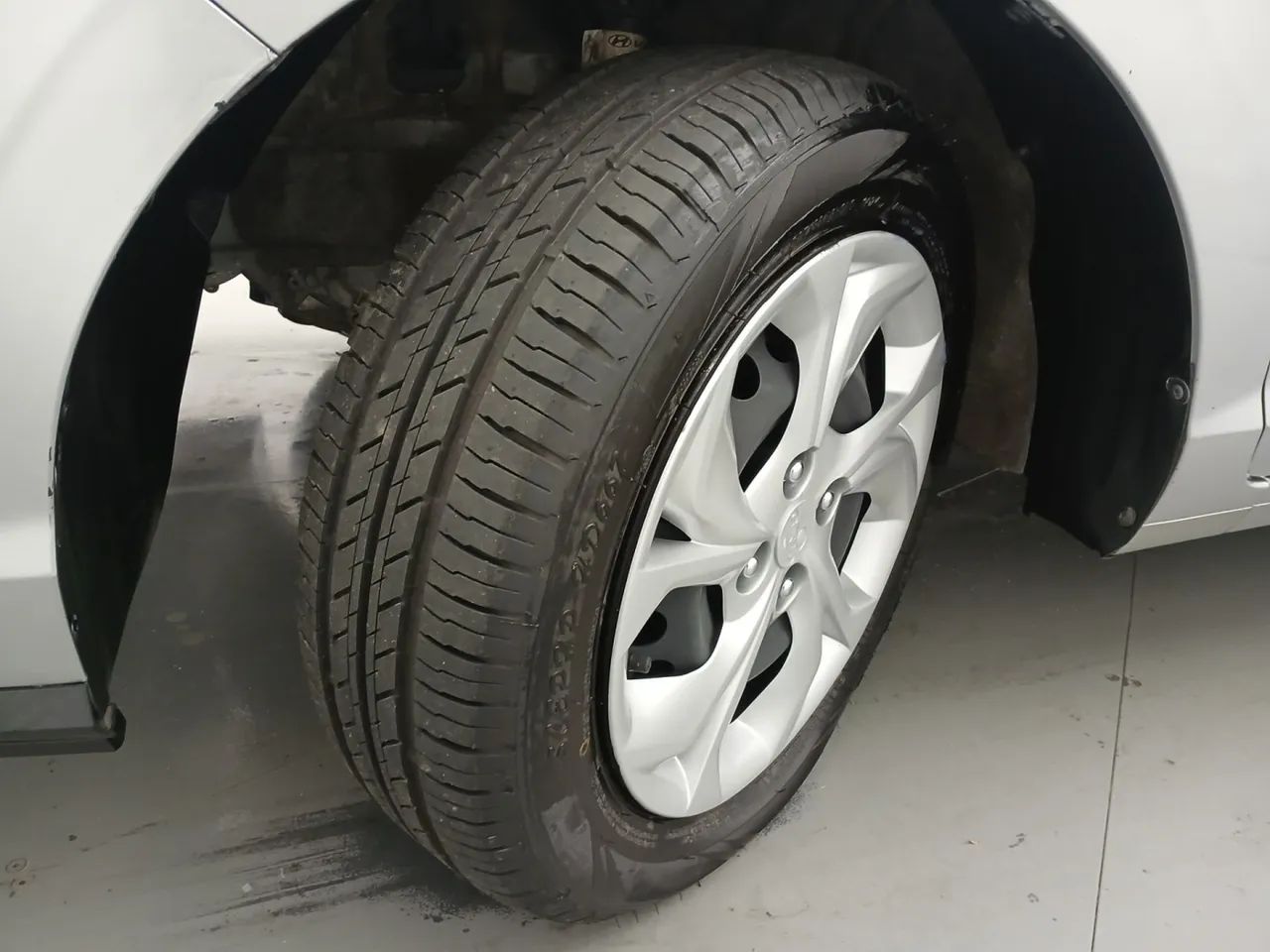 Hyundai HB20 Comfort Plus 1.0 Flex 12V Mec., foto 11 de 18