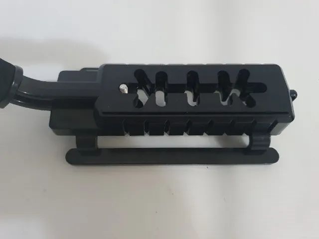 Suporte para câmeras e celulares - Foto 2