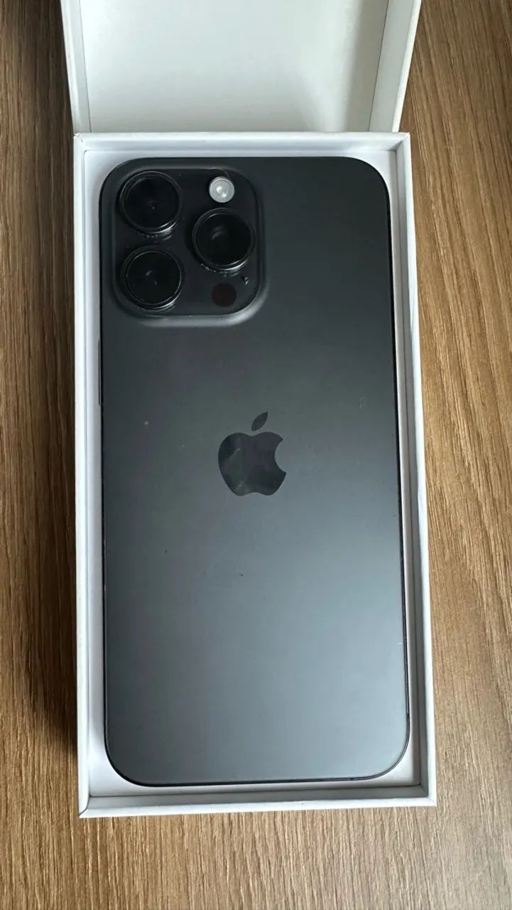 iPhone 15 Pro Max Titânio  - Foto 2