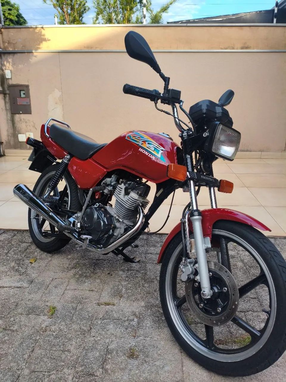 Titan 99 - Foto 4