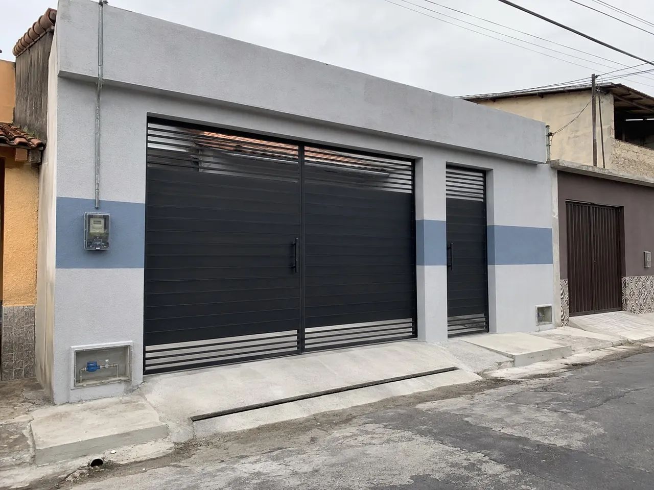 Casa a venda no JARDIM DAS OLIVEIRAS, com 3 quartos 