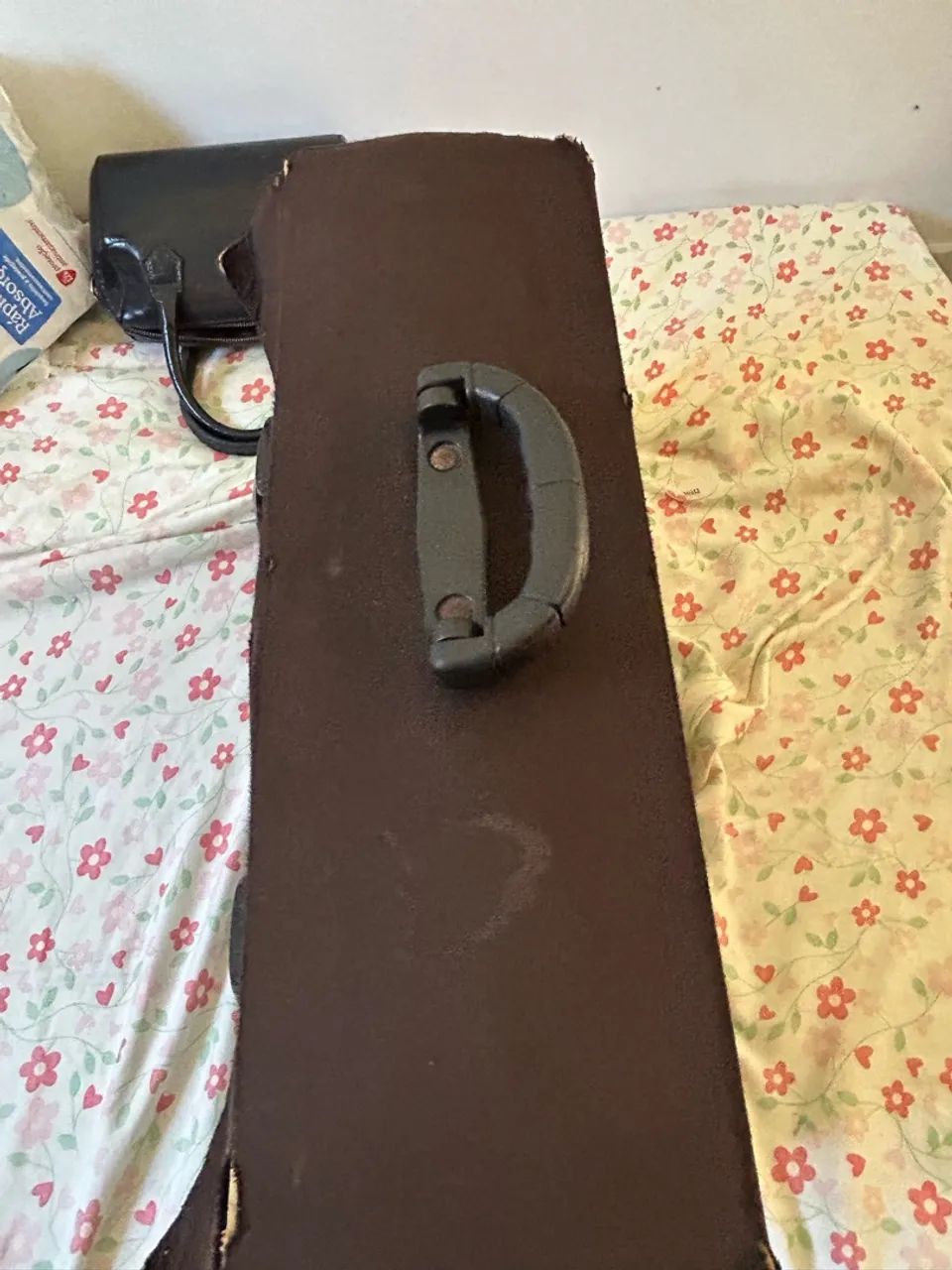 Vendo maleta de óculos com 30 armações  - Foto 5