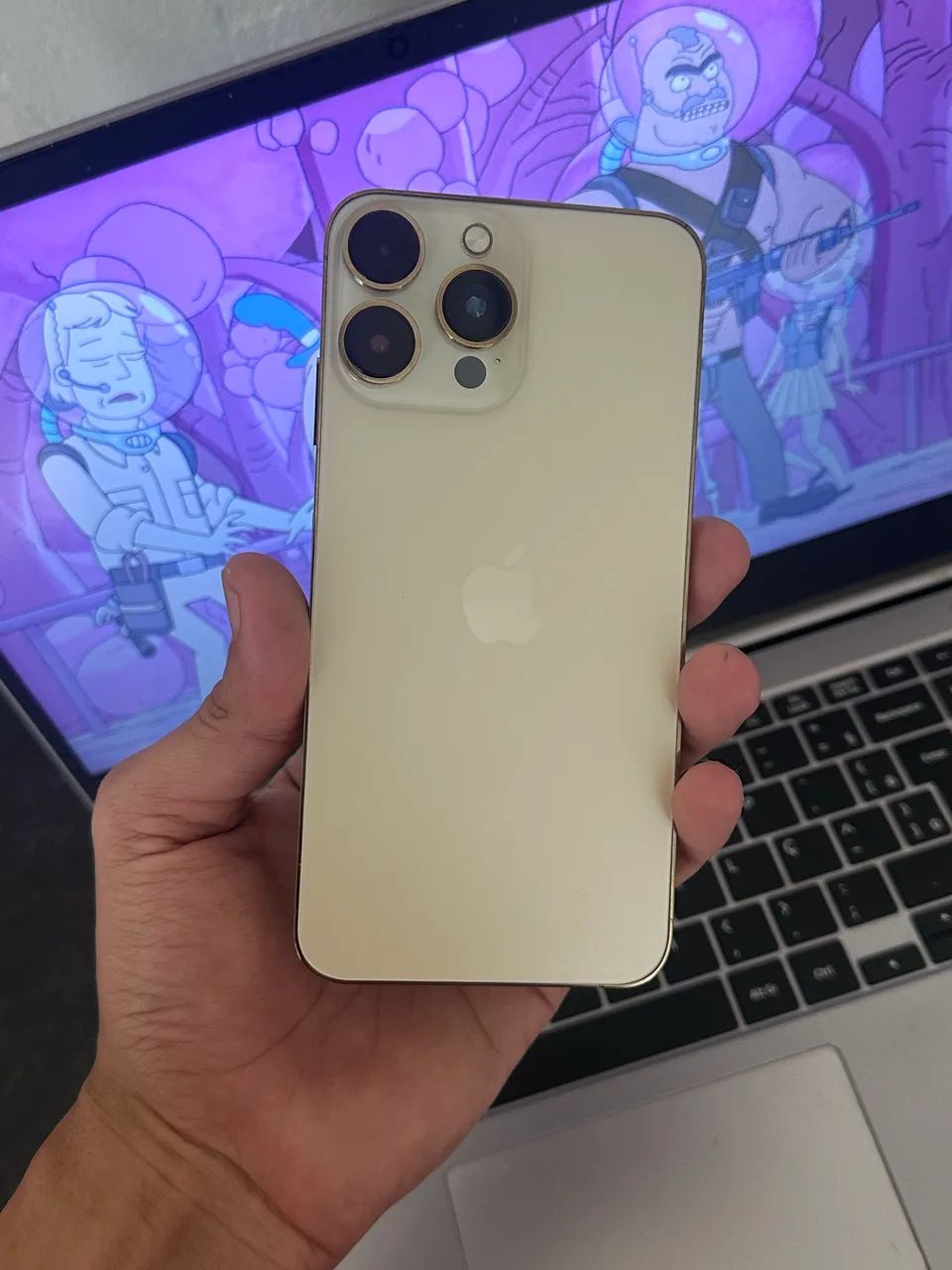 iPhone XS Max 64GB em 13 Pro Max Dourado 