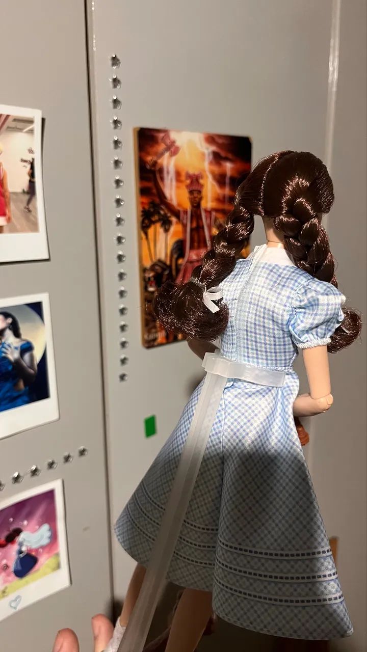 Boneca Dorothy - Wicked For Good - Foto 4