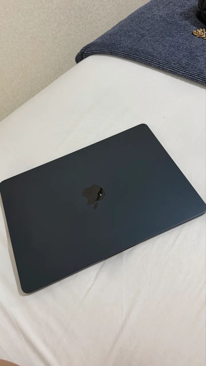 Macbook Air M2 Midnight - Foto 4