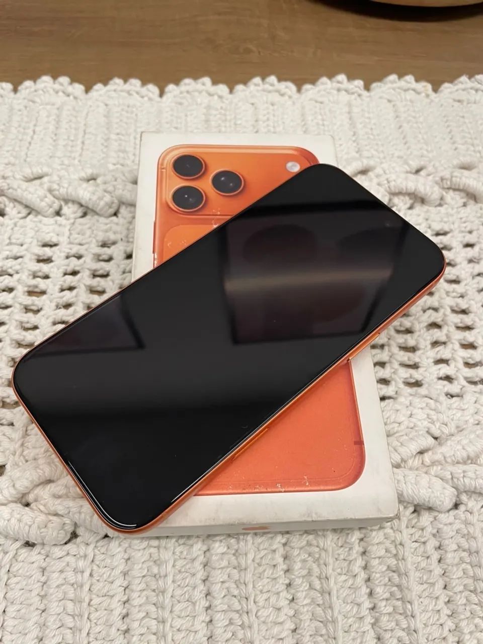 iPhone 17 pro Max  laranja  - Foto 5