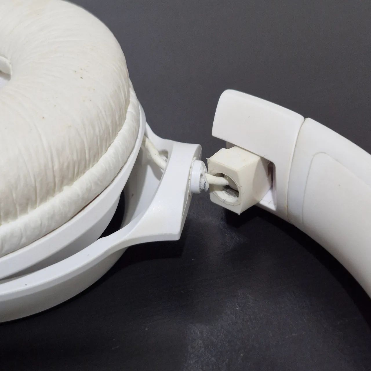 VENDO FONE JBL TUNE 510BT ORIGINAL - COR BRANCA - Foto 4