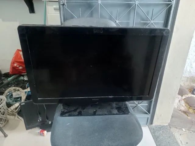 Philips 32 - Defeito nao liga  - Foto 2