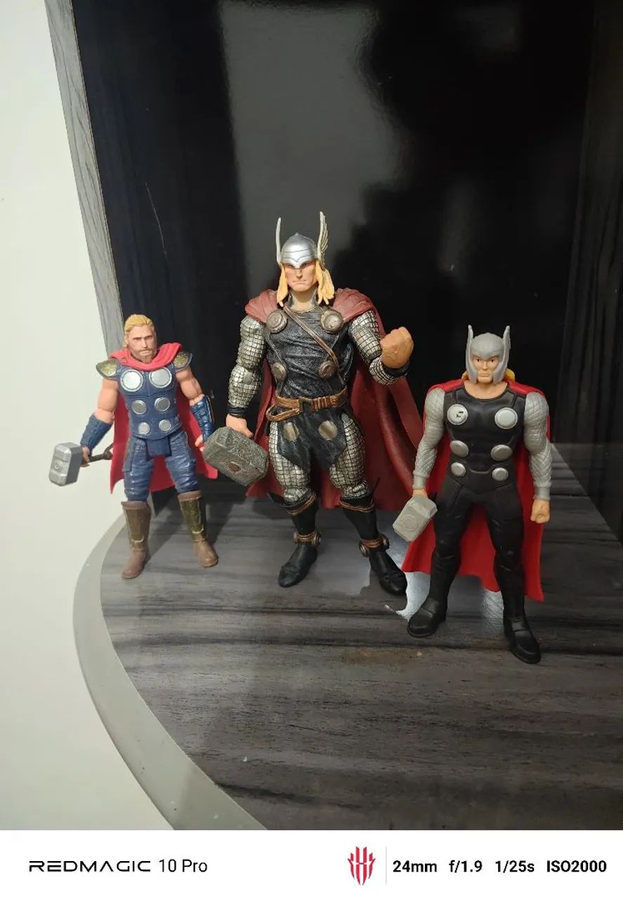 Lote Thor Hasbro/Marvel legends 