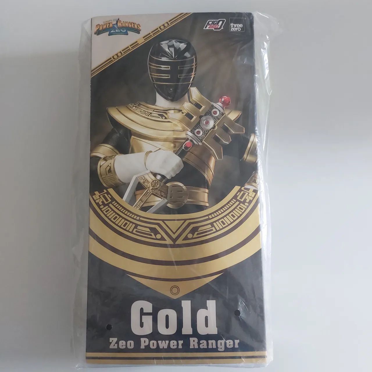 Power Ranger Gold Zeo - Threezero escala 1/6