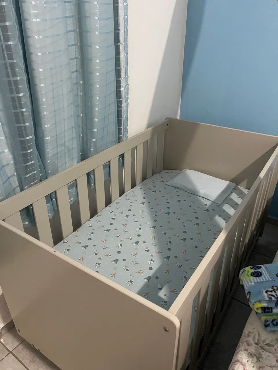 Vendo berço semi novo 350 - Foto 3