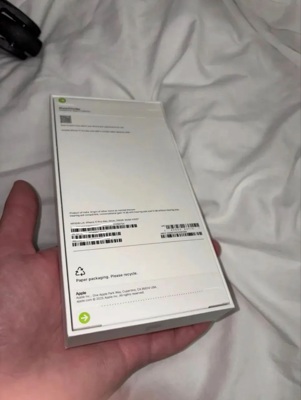 iPhone 17 pro max silver (Lacrado) - Foto 2
