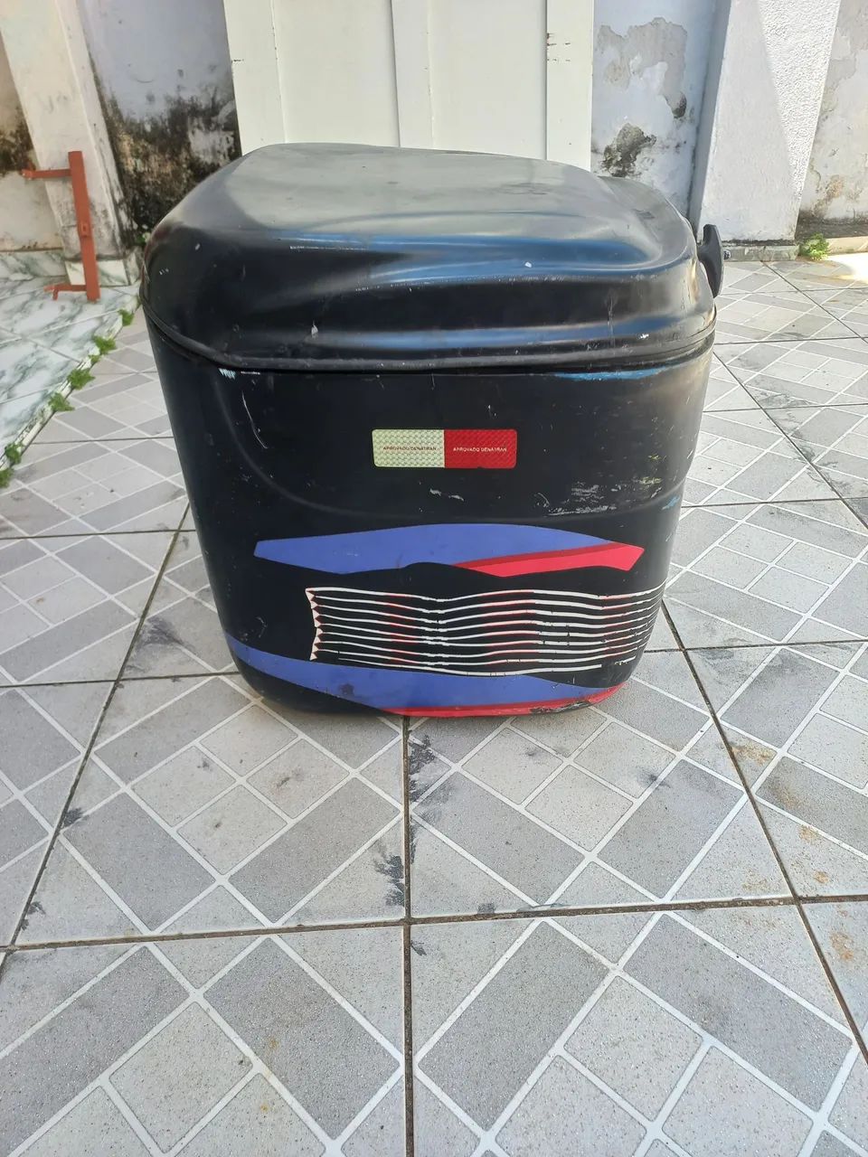 Vendo baú pra moto  - Foto 2