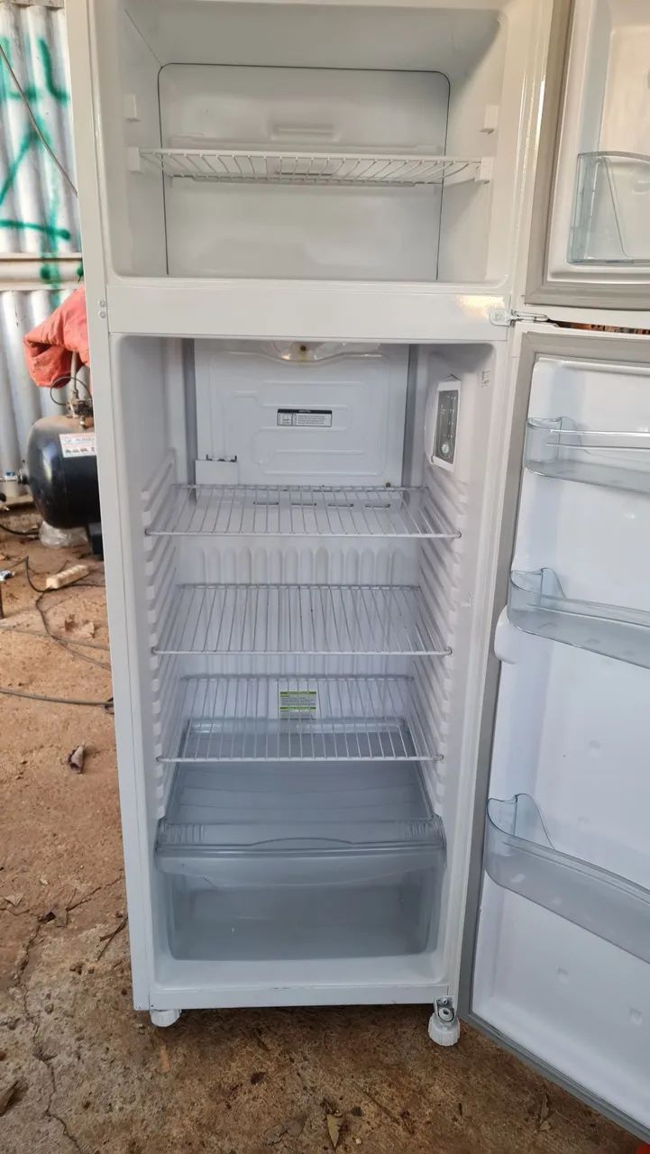 Geladeira Consul 336 litros - Foto 4