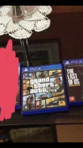 Jogo físico gta v - playstation 4