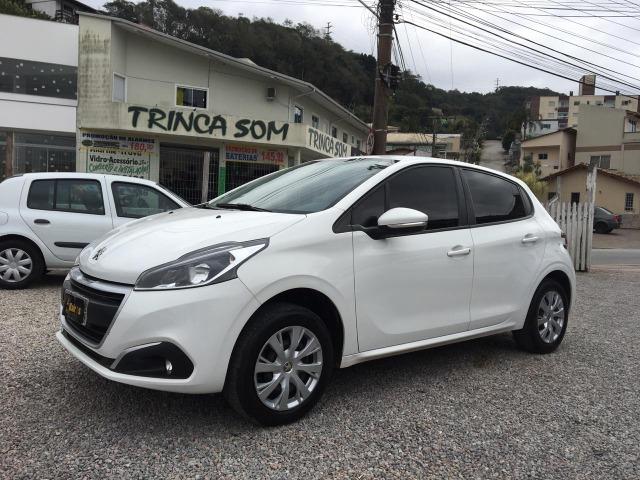 Peugeot 208 Active Pack 2017 1.2 Flex Completo!
