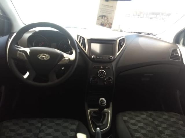 HYUNDAI HB20 1.0MT COMFORT PLUS BLUEMEDIA 2019 - Foto 4