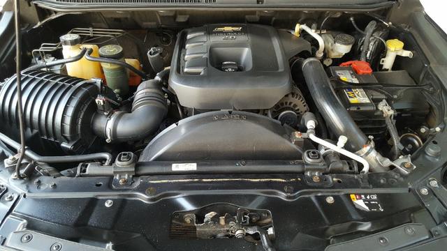 S 10 Diesel 4X4 Automática, pintura sem arranhões e toda original, em perfeito estado - Foto 8