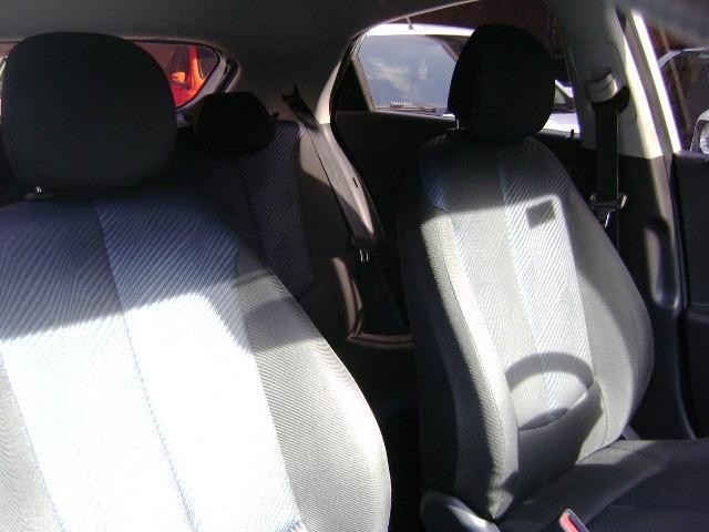 Hyundai HB20 1.6 Comfort Plus 2013 - Foto 9