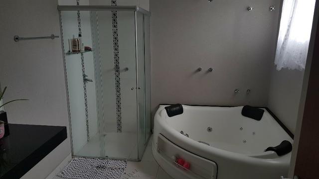 Lindíssima Casa 03 quartos, terreno 2.500 m². Condomínio Real Vile, Corumbá IV - Foto 4