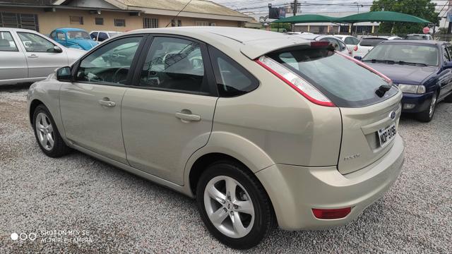Focus GLX 2.0 2010 - Foto 3