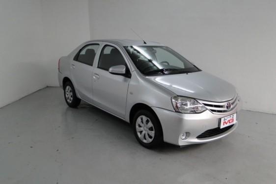 Etios Sedan X 1.5 Flex 16V 4P - Foto 3