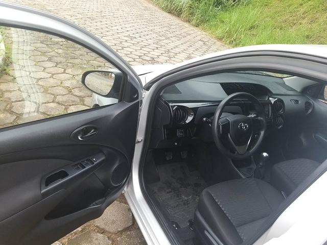 Etios 1.5 X Sedãn 2016 Completo Flex - Foto 6