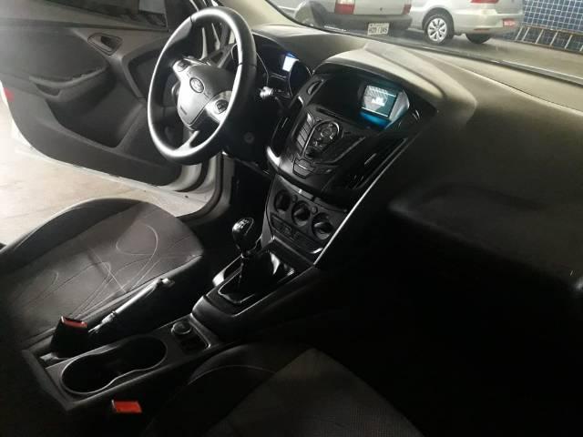 Ford Focus 1.6 hatch 2014/2014 - Foto 3