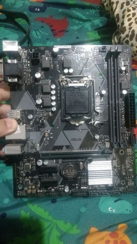 Placa mãe asus H310M-K R2.0 (defeito)