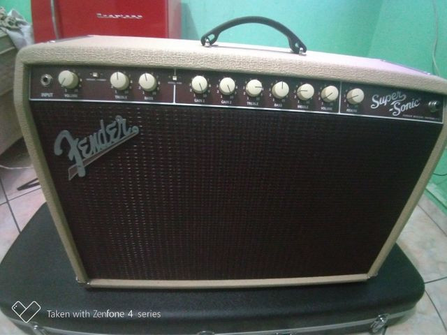 Amplificador fender super Sonic 60 w - Foto 4