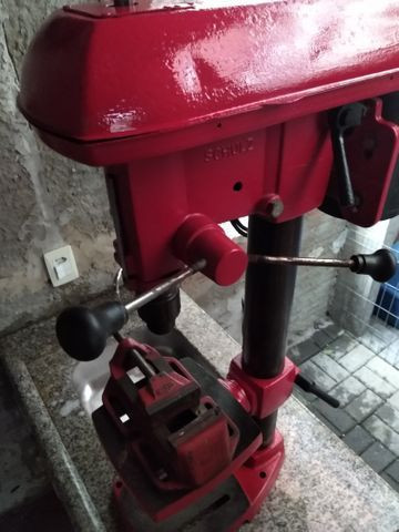 Furadeira