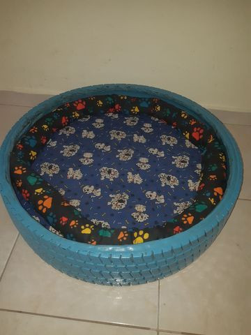 BAIXEI PRA VENDER :Cama de cachorro No pneu - Foto 2