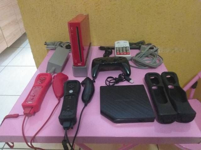 Nintendo Wii vermelho destravado