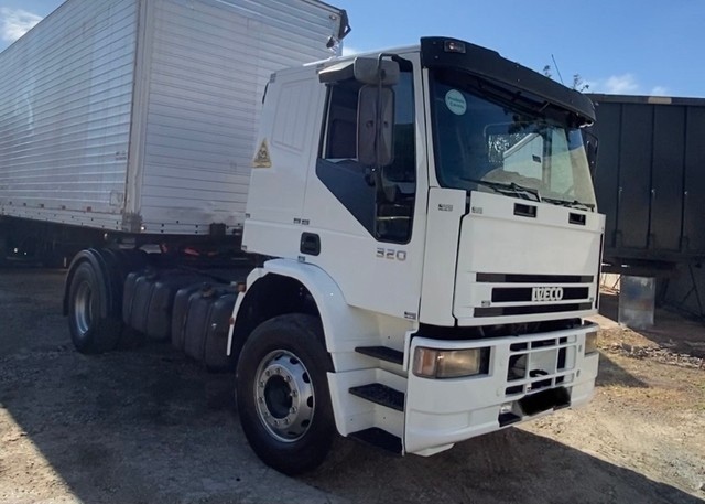 IVECO CAVALLINO 320 2009