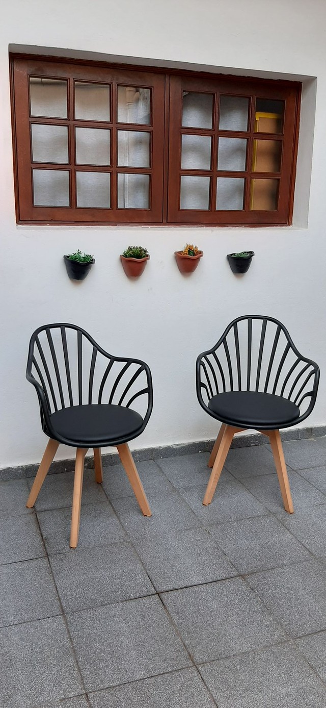 Duas Cadeiras Base Maciça  - Foto 4