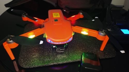 Drone L800 pró 2 duas baterias, gimbal de três eixos, sensor de obstáculos e Wi-fi 5G