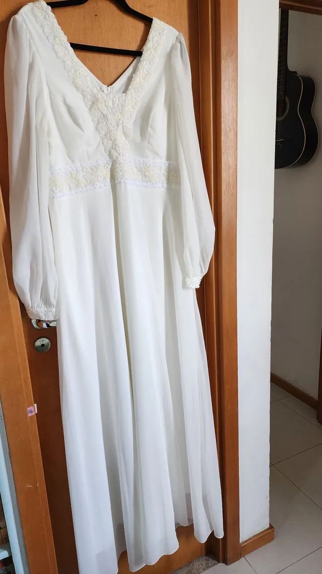 Vestido Noiva Off white GG - veste 48 - Foto 4