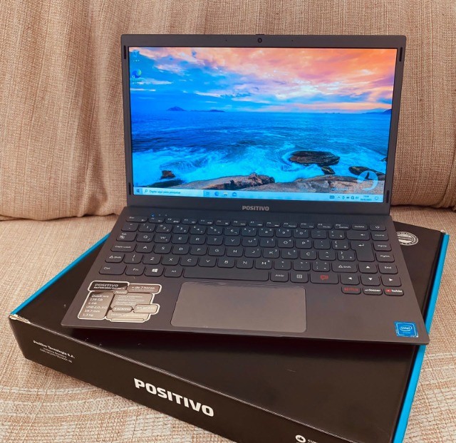 Notebook Semi Novo Na Caixa Com SSD