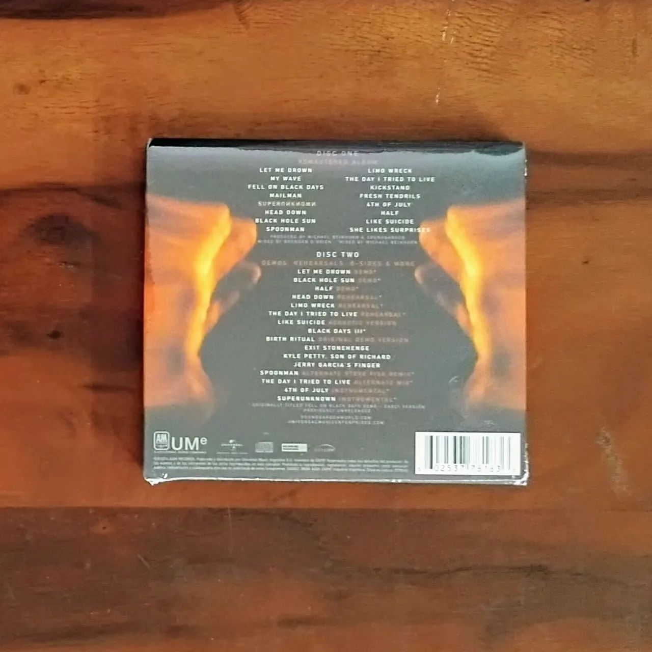 Box duplo 2CDs Soundgarden - Superunknown 1994 importado deluxe remaster - Foto 2