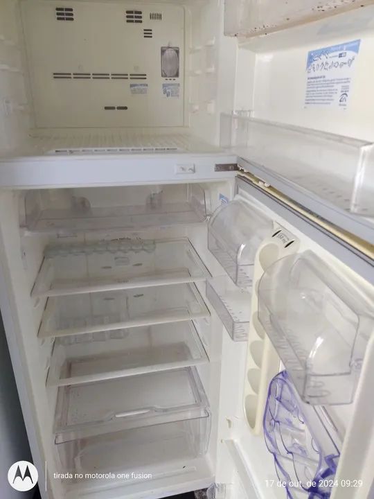 REFRIGERADOR ELECTROLUX DFF44 220V - Foto 3
