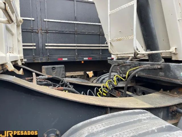 carreta bitrem bicaçamba basculante noma 2012 com pneus - Foto 9