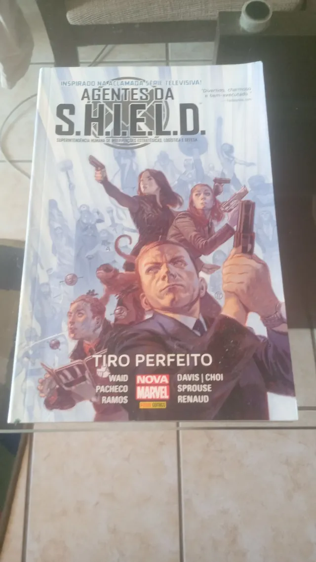 Livros revistas 