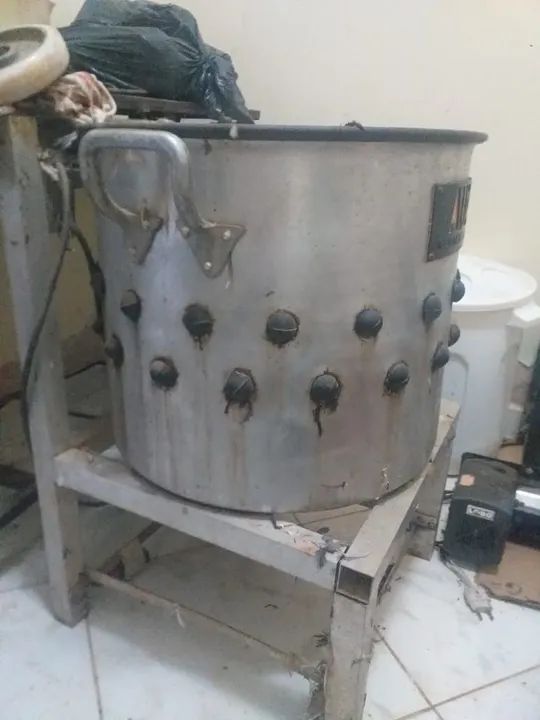 Máquina de Penar Frango Industrial